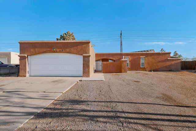 216 Spring Drive SE, Rio Rancho, NM 87124
