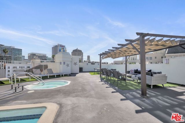 620 S Gramercy Place 135, Los Angeles, CA 90005