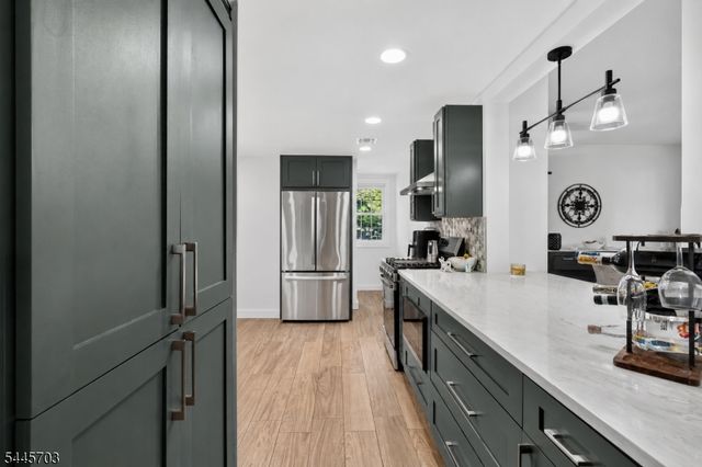 135 Morse Pl, Englewood City, NJ 07631