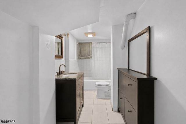 135 Morse Pl, Englewood City, NJ 07631