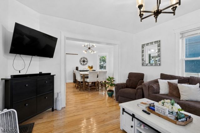 135 Morse Pl, Englewood City, NJ 07631