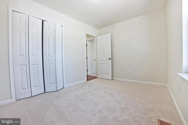 2408 EWING AVE, Suitland, MD 20746