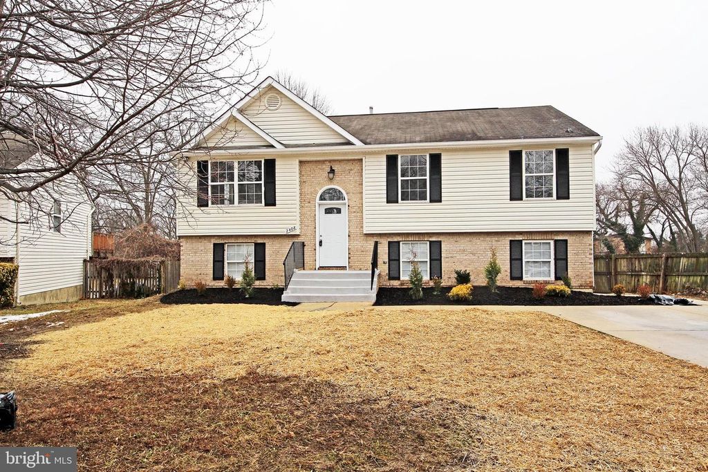 2408 EWING AVE, Suitland, MD 20746