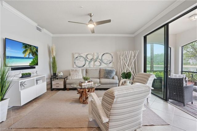 9560 Trevi CT 4812, Naples, FL 34113