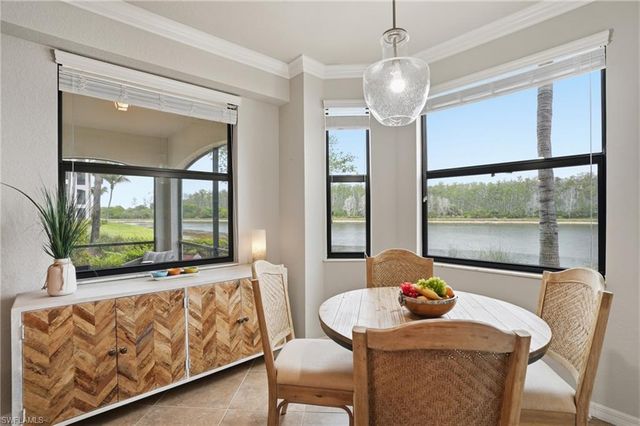 9560 Trevi CT 4812, Naples, FL 34113