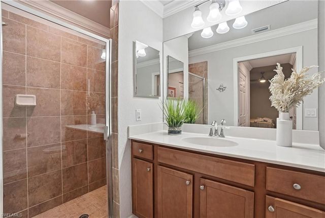 9560 Trevi CT 4812, Naples, FL 34113