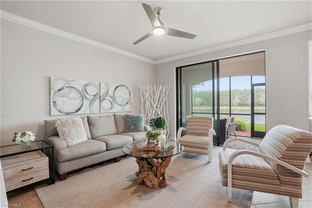 9560 Trevi CT 4812, Naples, FL 34113