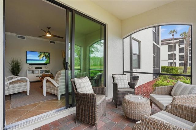 9560 Trevi CT 4812, Naples, FL 34113