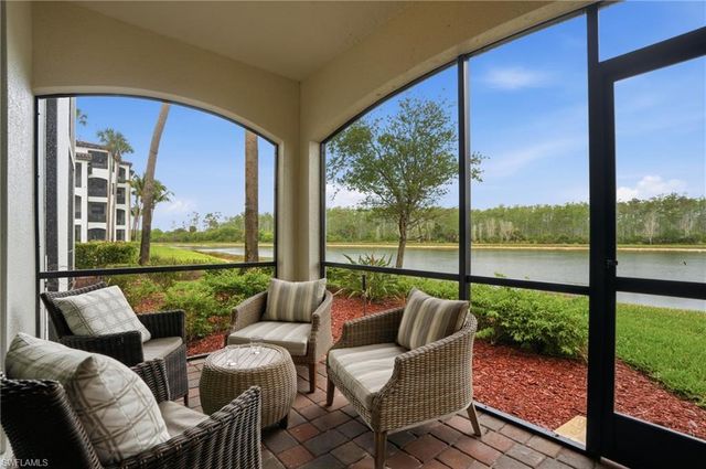 9560 Trevi CT 4812, Naples, FL 34113