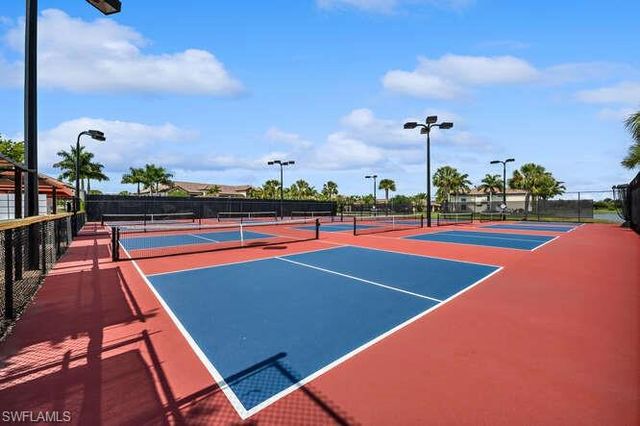 9560 Trevi CT 4812, Naples, FL 34113