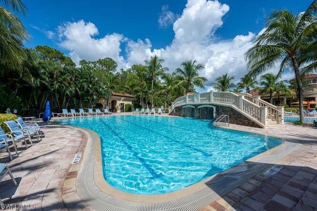 9560 Trevi CT 4812, Naples, FL 34113