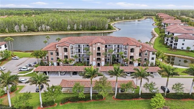 9560 Trevi CT 4812, Naples, FL 34113