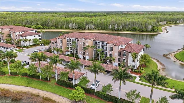 9560 Trevi CT 4812, Naples, FL 34113