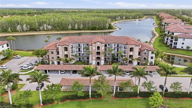 9560 Trevi CT 4812, Naples, FL 34113
