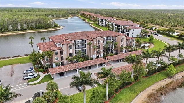 9560 Trevi CT 4812, Naples, FL 34113