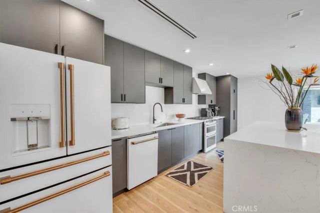 22901 Bassett Street, West Hills, CA 91307