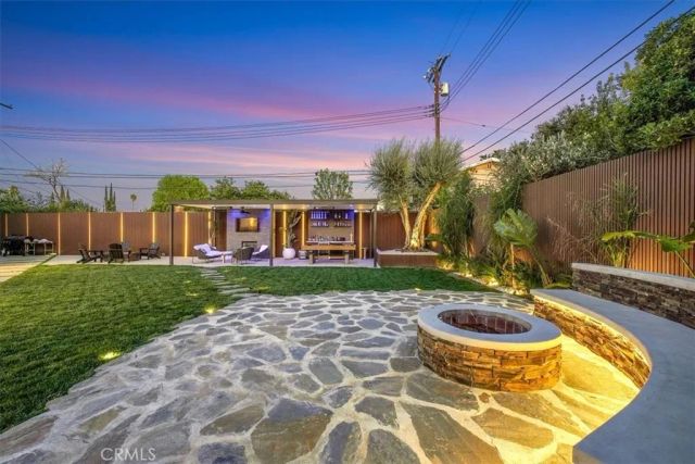 22901 Bassett Street, West Hills, CA 91307