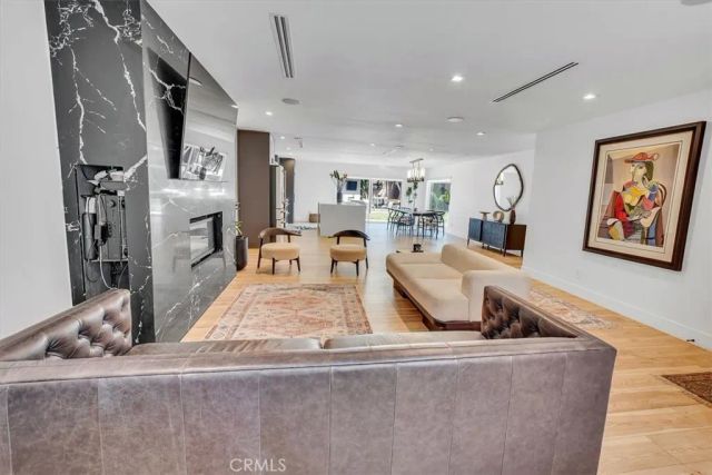 22901 Bassett Street, West Hills, CA 91307