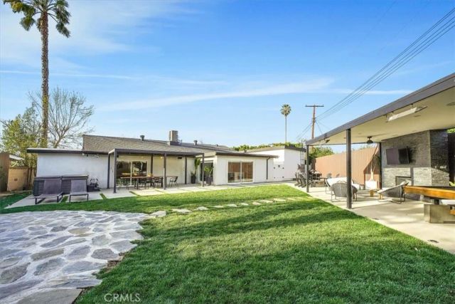 22901 Bassett Street, West Hills, CA 91307