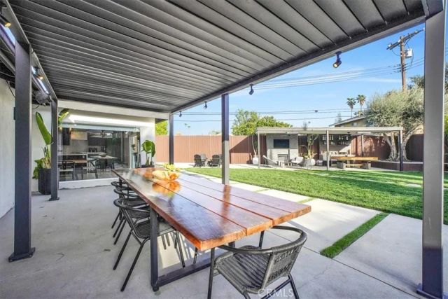 22901 Bassett Street, West Hills, CA 91307
