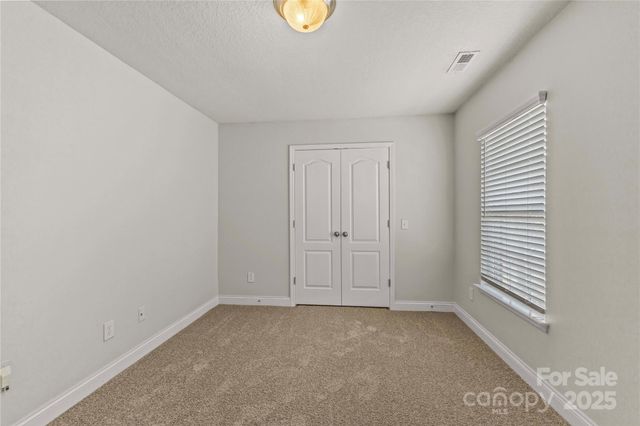 2532 Glyncastle Way, Gastonia, NC 28056