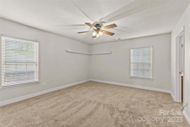 2532 Glyncastle Way, Gastonia, NC 28056