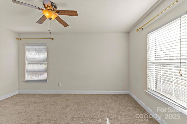 2532 Glyncastle Way, Gastonia, NC 28056