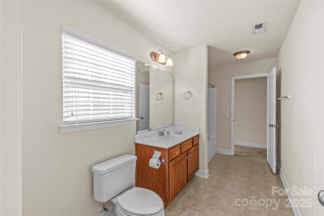 2532 Glyncastle Way, Gastonia, NC 28056