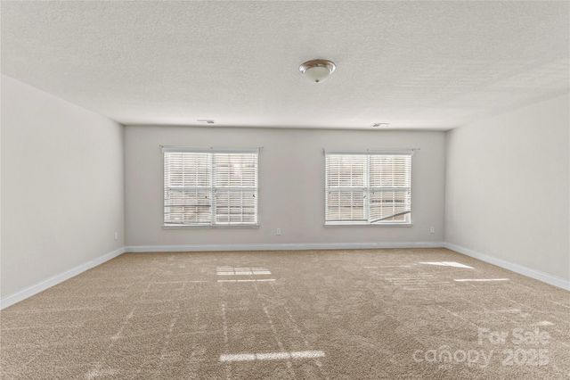 2532 Glyncastle Way, Gastonia, NC 28056