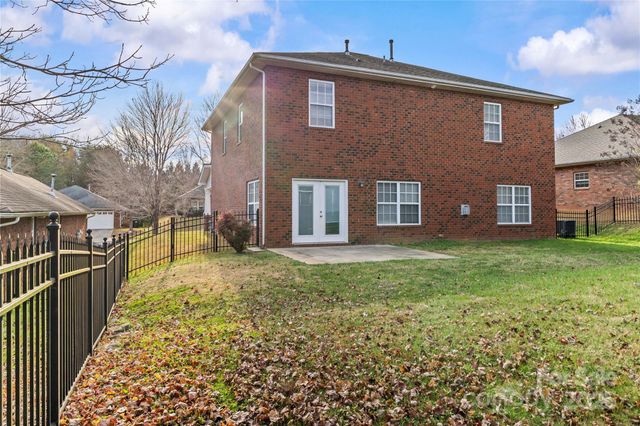 2532 Glyncastle Way, Gastonia, NC 28056