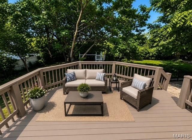 2865 Cherry Point Lane, Maryland Heights, MO 63043