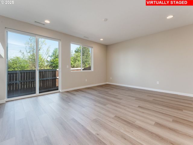 940 Nw 178TH Way, Ridgefield, WA 98642