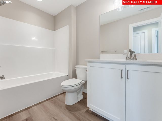 940 Nw 178TH Way, Ridgefield, WA 98642