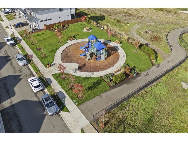 940 Nw 178TH Way, Ridgefield, WA 98642