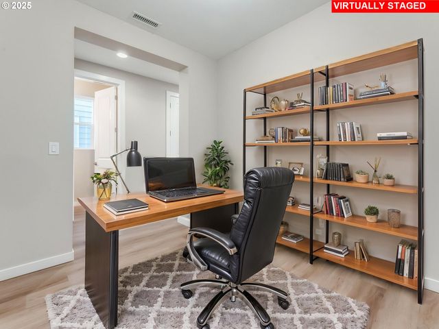 940 Nw 178TH Way, Ridgefield, WA 98642