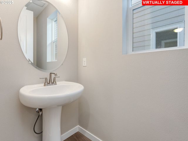 940 Nw 178TH Way, Ridgefield, WA 98642