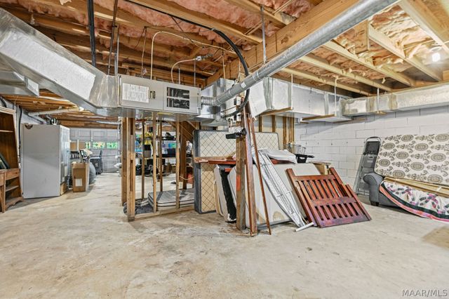 75 Willow Bend Drive, Wetumpka, AL 36093