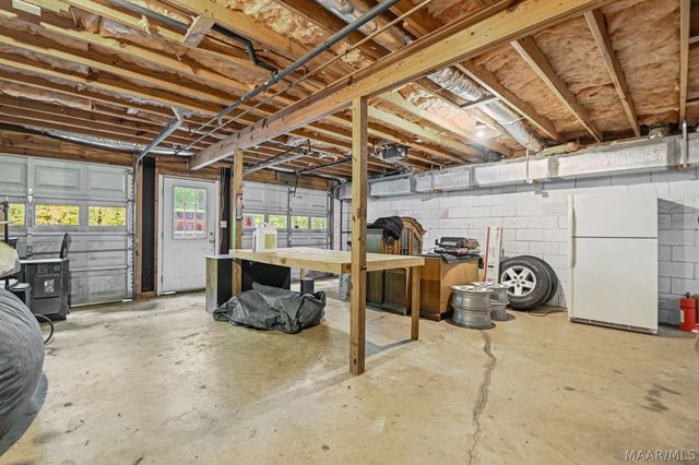 75 Willow Bend Drive, Wetumpka, AL 36093