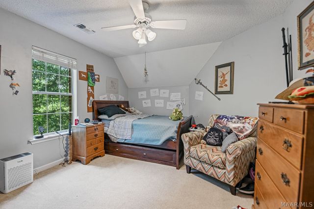75 Willow Bend Drive, Wetumpka, AL 36093