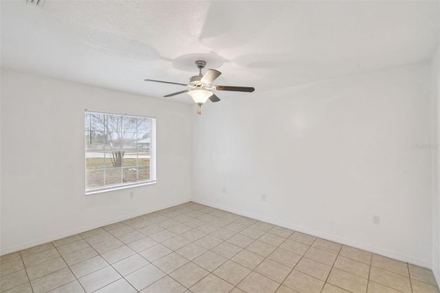 11045 PINE STREET, Leesburg, FL 34788