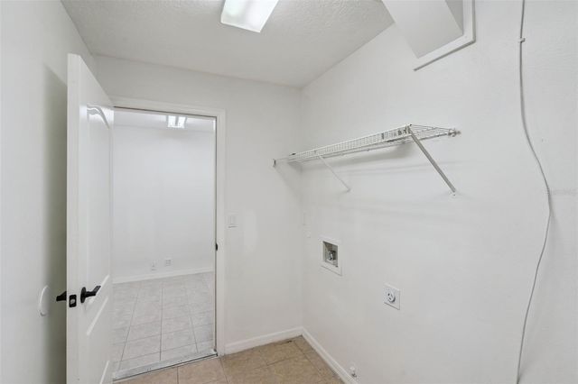 11045 PINE STREET, Leesburg, FL 34788