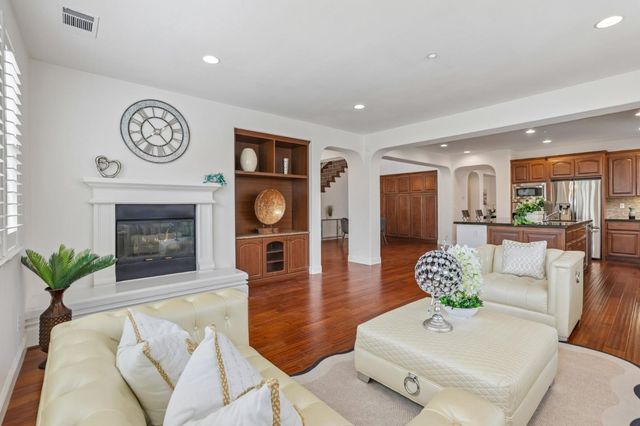 282 Drummond Drive, Hayward, CA 94542