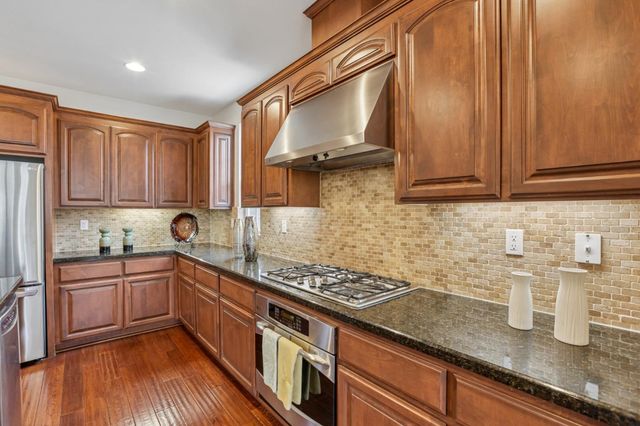 282 Drummond Drive, Hayward, CA 94542