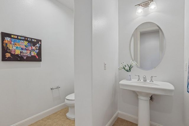 282 Drummond Drive, Hayward, CA 94542