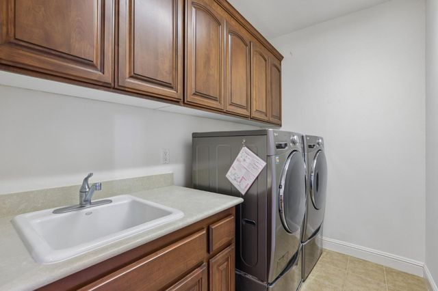 282 Drummond Drive, Hayward, CA 94542