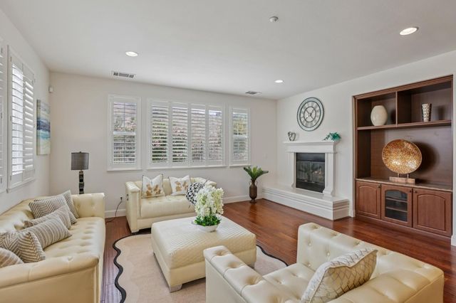 282 Drummond Drive, Hayward, CA 94542