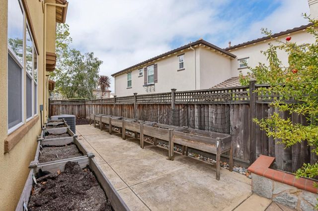 282 Drummond Drive, Hayward, CA 94542