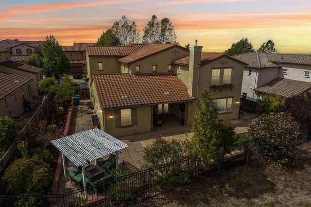 282 Drummond Drive, Hayward, CA 94542
