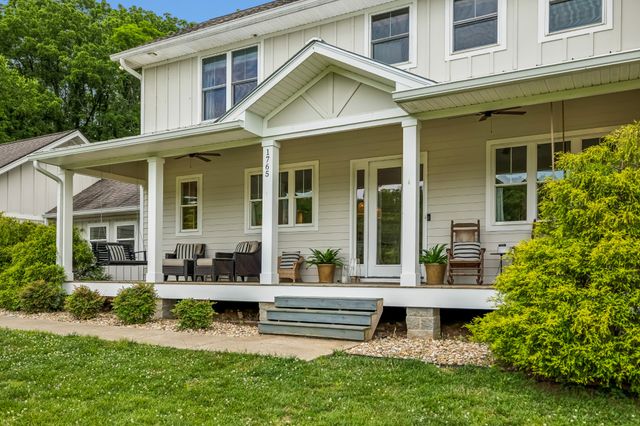 1765 Theta Pike, Columbia, TN 38401