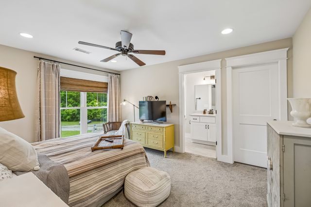 1765 Theta Pike, Columbia, TN 38401